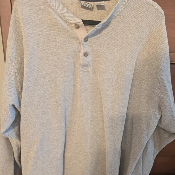 L.L. Bean Men's Beige Henley - Picture 2 of 3